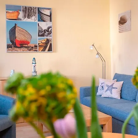 Ferienwohnung Haus Finja Ostseebad Kühlungsborn Exterior foto